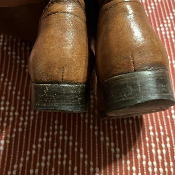 Frye Melissa Boots. Size 8 - Picture 7 of 8